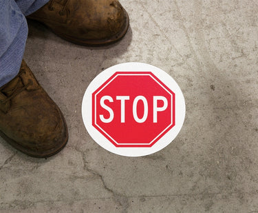Floor Sign: Stop – Signs & Labels