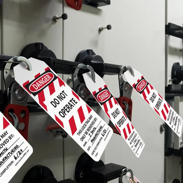 OSHA Danger Tags By-The-Roll: Do Not Operate White Background – Lockout/Tagout