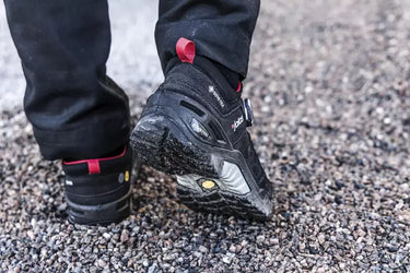 Jalas Exalter 9968 GTX Safety Sneaker – Footwear