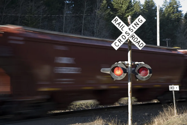 Rail Sign: Railroad Crossing – Signs & Labels